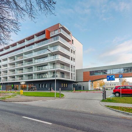 Apartament Blekitna Laguna Z Basenem - Ul Kasprowicza 20A - Holiday City Kołobrzeg Kültér fotó