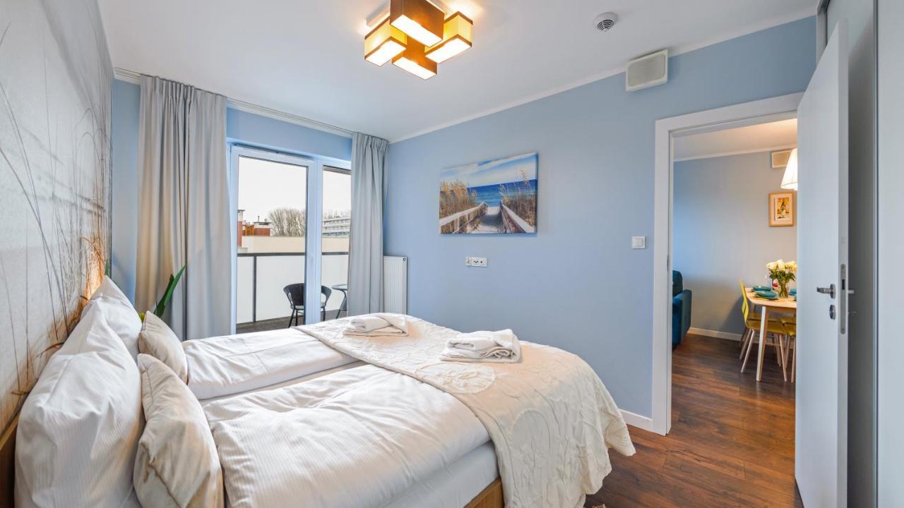 Apartament Blekitna Laguna Z Basenem - Ul Kasprowicza 20A - Holiday City Kołobrzeg Kültér fotó