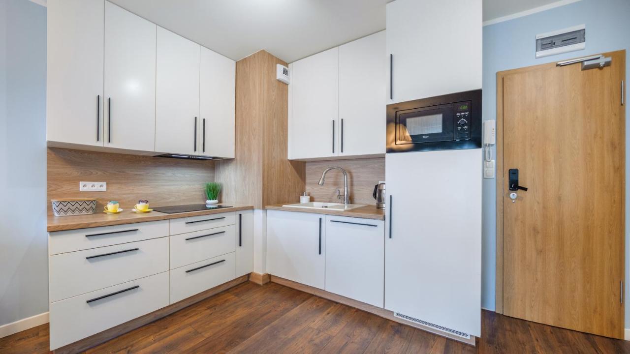 Apartament Blekitna Laguna Z Basenem - Ul Kasprowicza 20A - Holiday City Kołobrzeg Kültér fotó